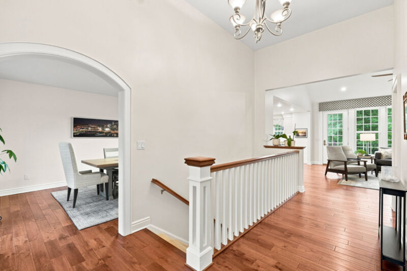 921 Red Oak DRIVE — photo 5