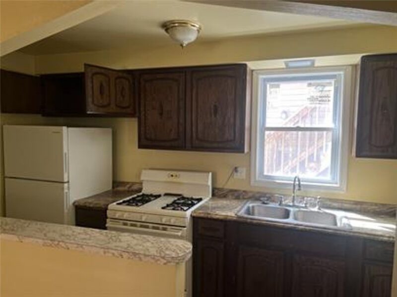 1222 Broadway Ave — photo 4