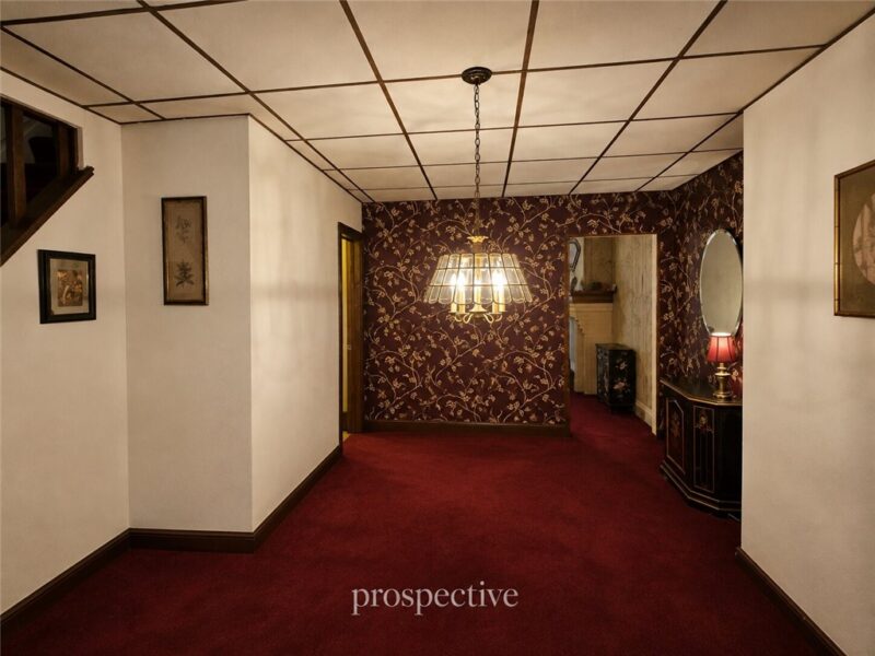 2303 Sarah St — photo 7