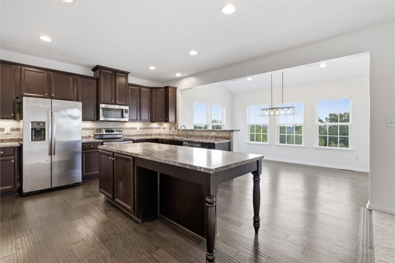 107 Washington Dr — photo 8