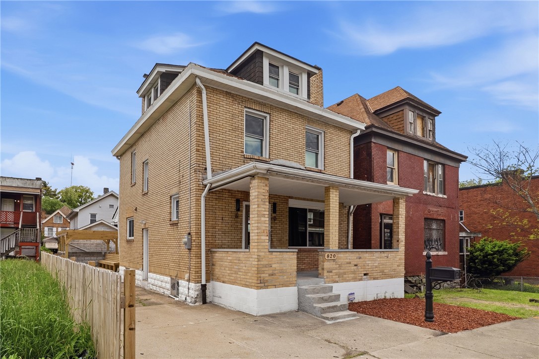 820 Bryn Mawr Rd — photo 1