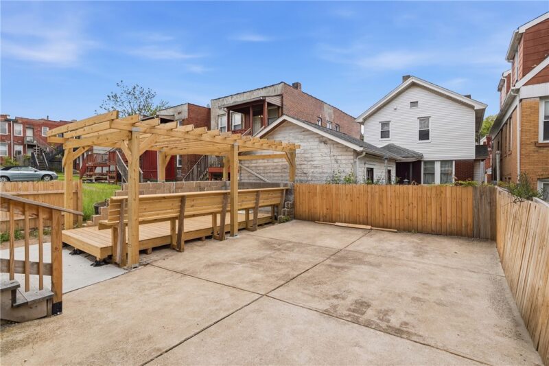 820 Bryn Mawr Rd — photo 2
