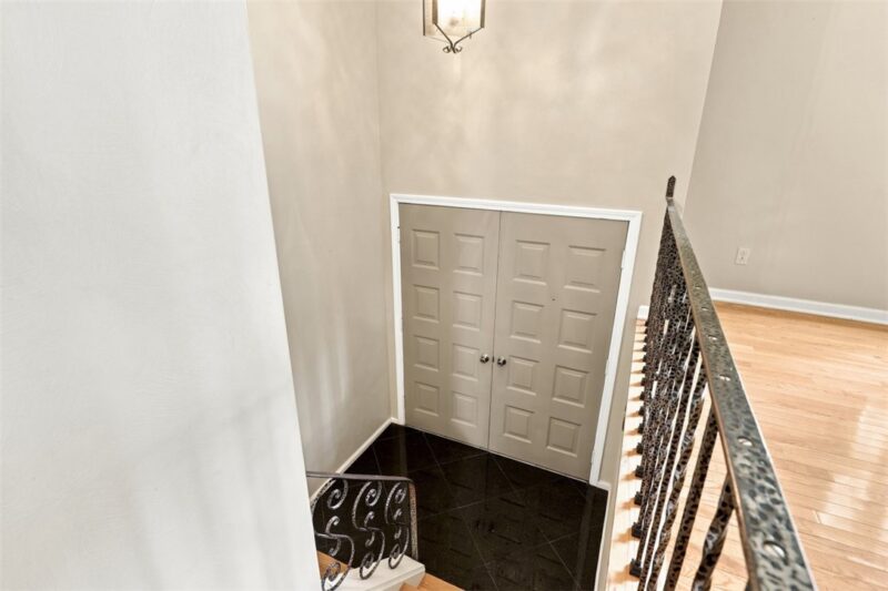 167 Richmore Dr — photo 5