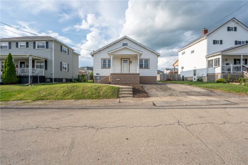 222 Spruce St — photo 4