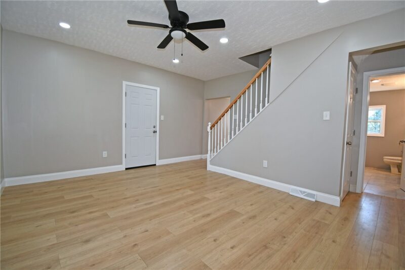 28 Farley St — photo 8