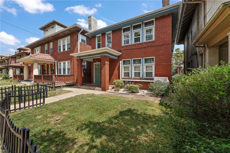 563 S Braddock Ave — photo 2