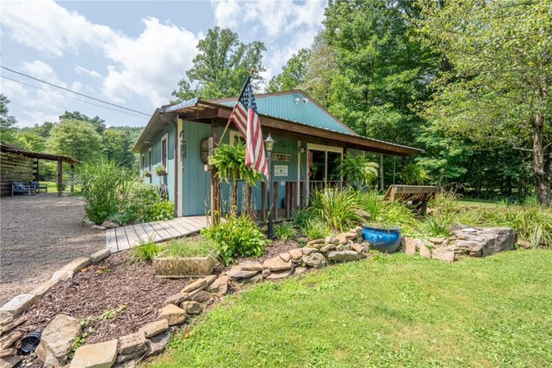108 Shayne Ln — photo 2