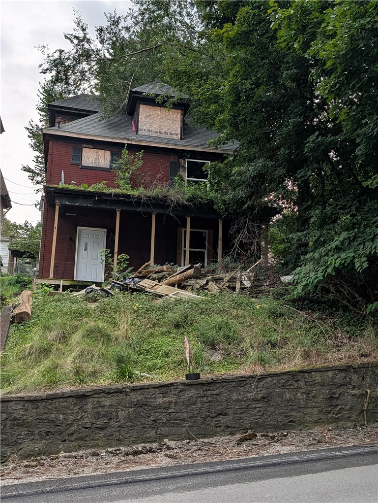 355 High St — photo 2