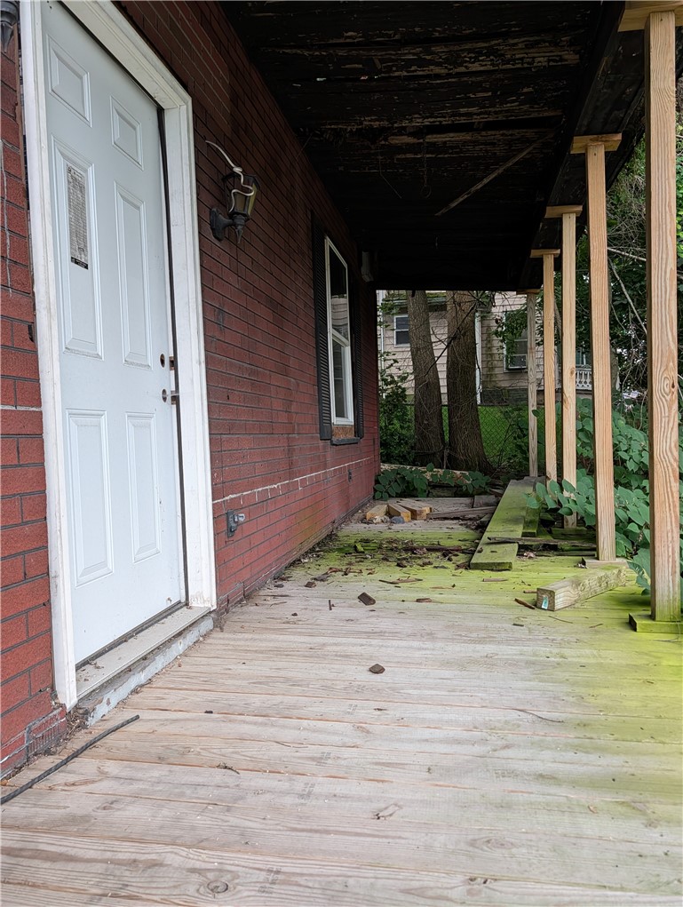 355 High St — photo 3