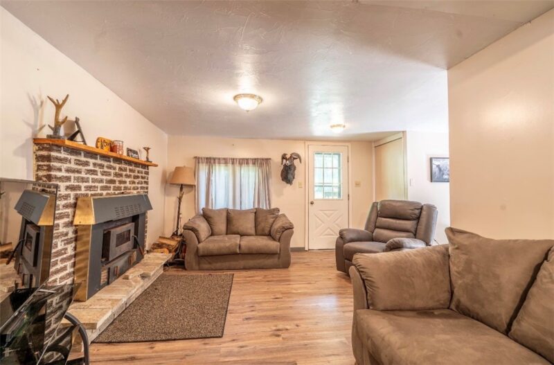 111 Lease Road — photo 7