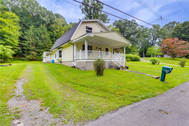 12 Rhodes Ave — photo 4