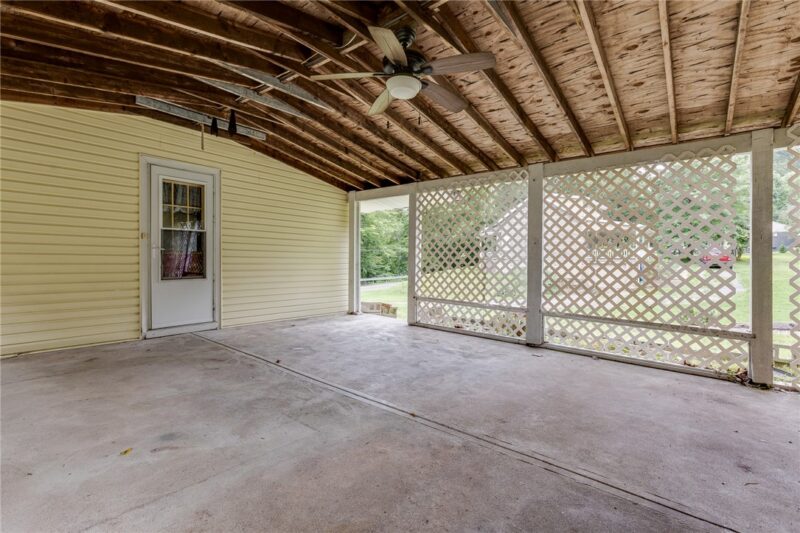 12 Rhodes Ave — photo 8