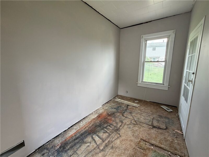 22 Virginia Ave — photo 7