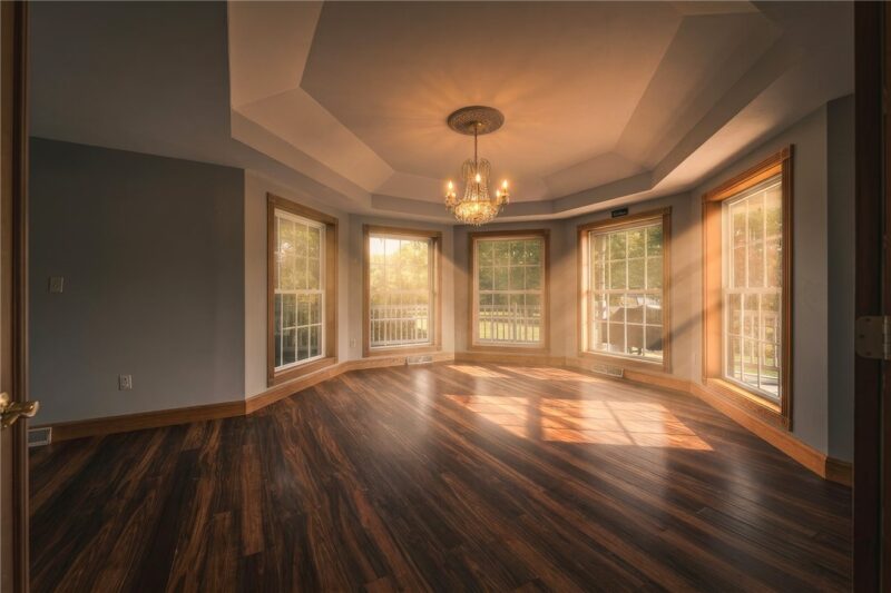 259 Center St — photo 3