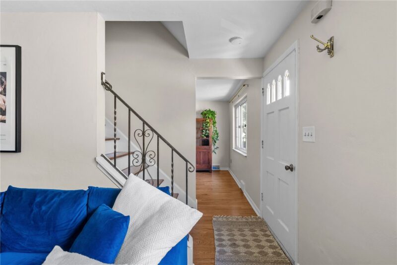 128 Le Grande Dr — photo 6