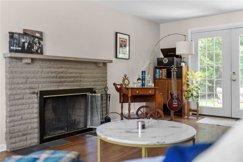128 Le Grande Dr — photo 8