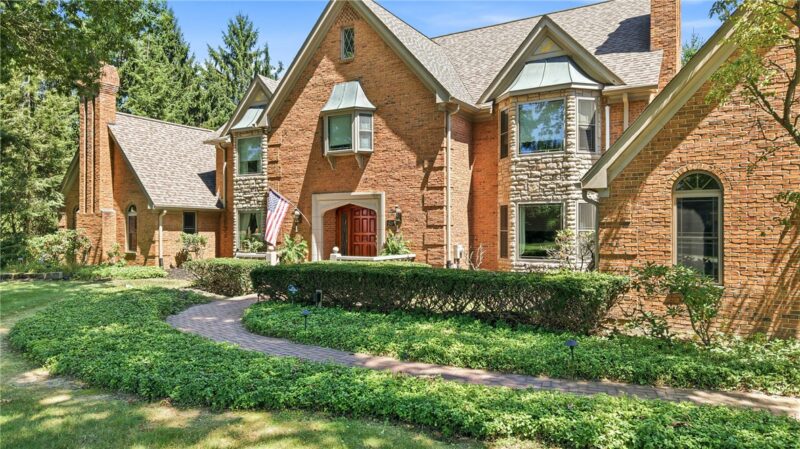 756 Audubon Drive — photo 2