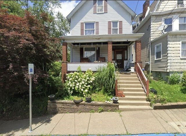 451 Union St
