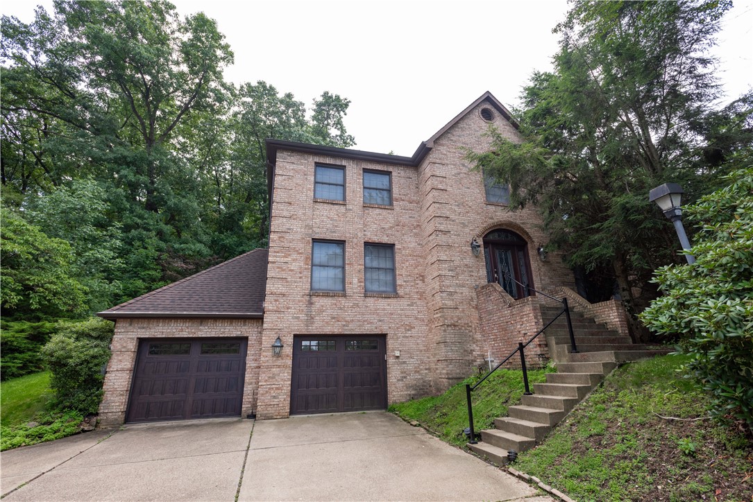 302 High Oaks Ct — photo 1