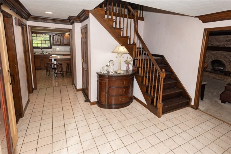 302 High Oaks Ct — photo 4