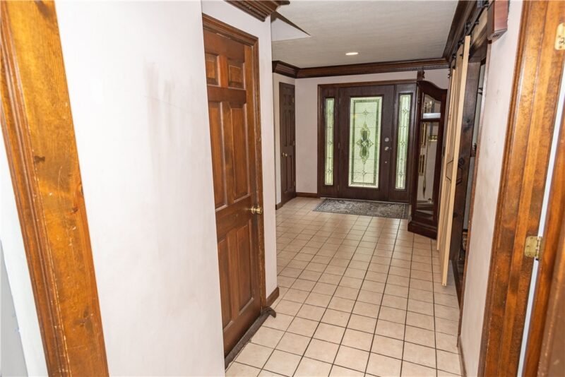 302 High Oaks Ct — photo 5