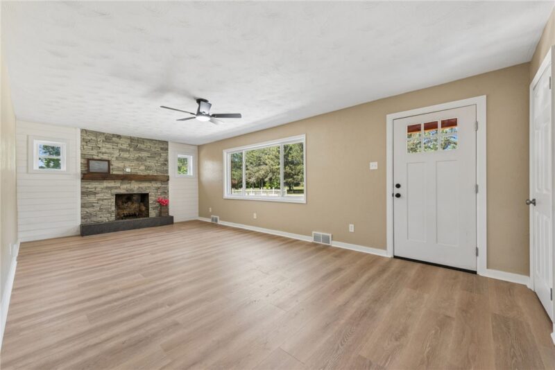 4533 Ridgeview Dr — photo 3
