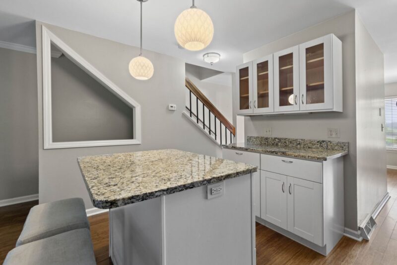 876 FAIRWAYS DRIVE — photo 8