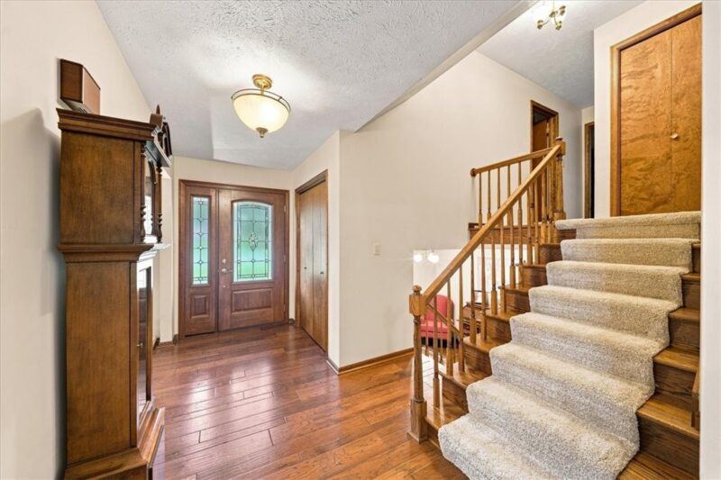 241 Catalina Dr — photo 3