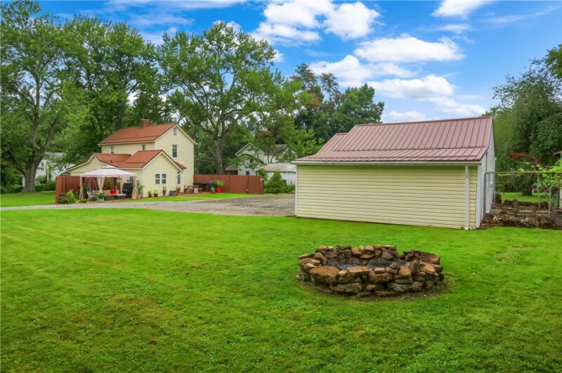 1675 Brighton Rd — photo 4