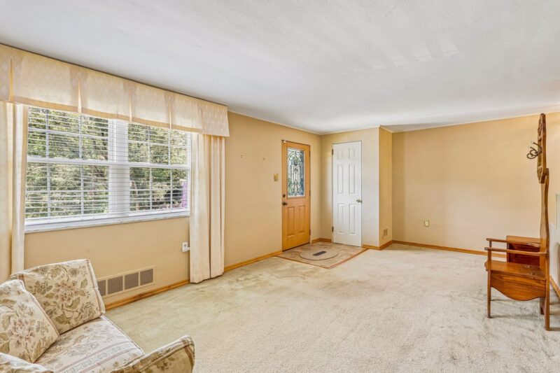 2727 Louisiana Ave. — photo 3