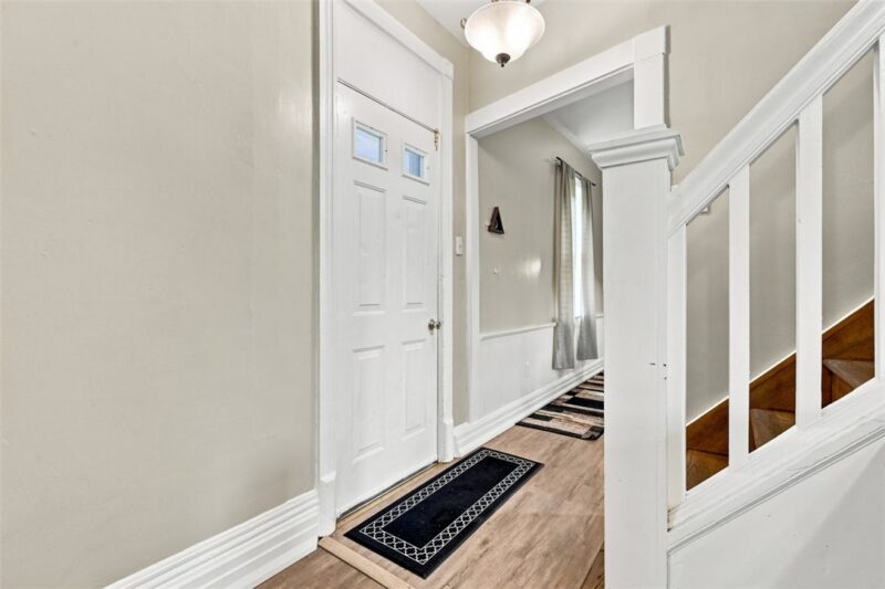 1026 Washington Ave — photo 5