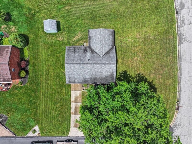 517 MORAY LANE — photo 4
