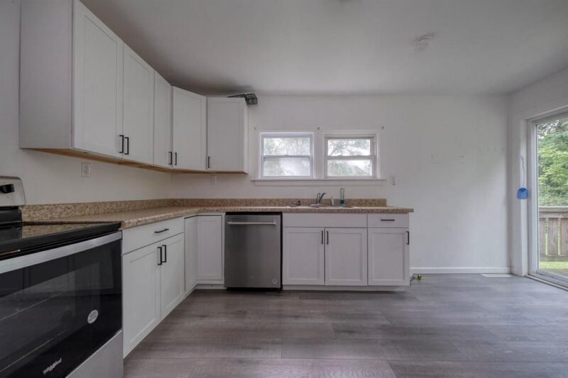 517 MORAY LANE — photo 7