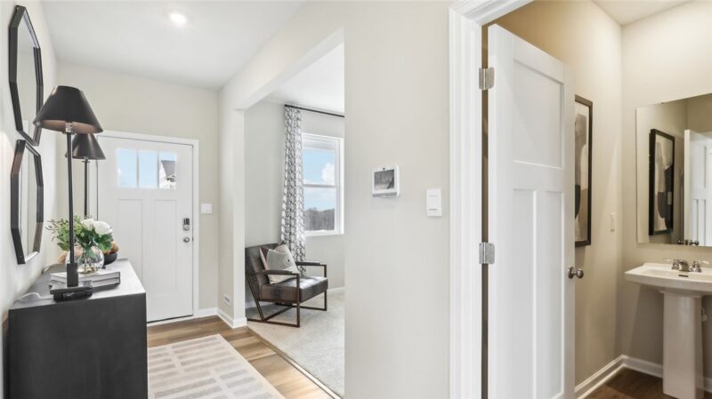 103 Olivia Dr — photo 3