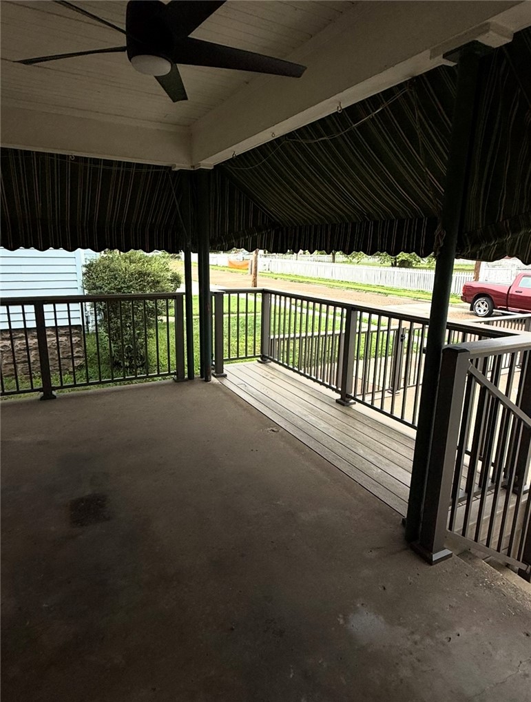 89 Central Ln — photo 3
