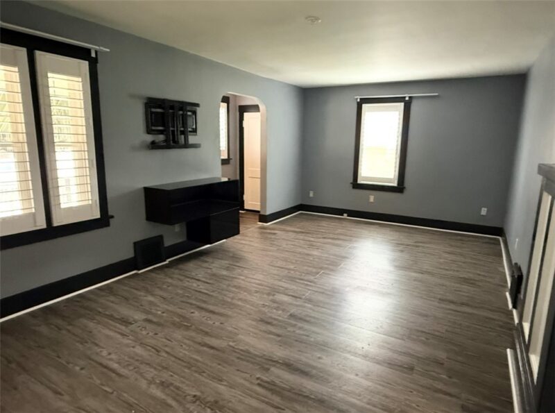 89 Central Ln — photo 5