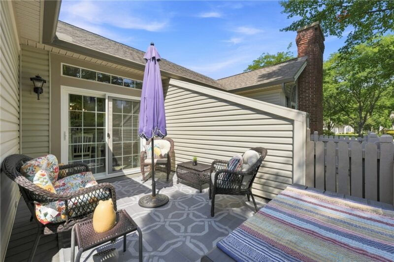 85 Stone Ridge Blvd — photo 8