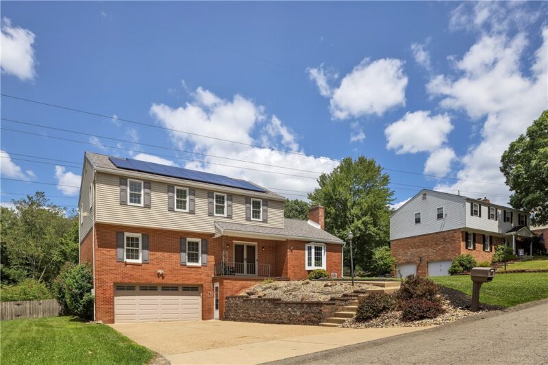 1509 Tamarack Dr — photo 2