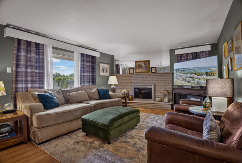 1304 Cochran ROAD — photo 3