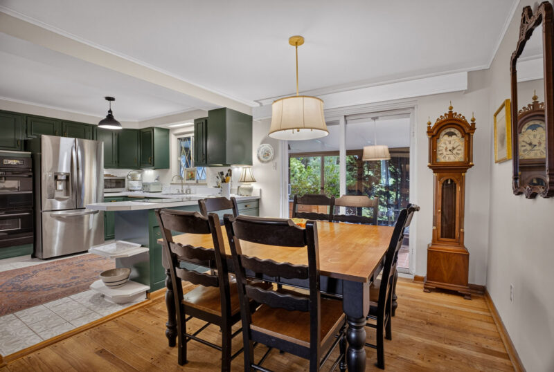 1304 Cochran ROAD — photo 7