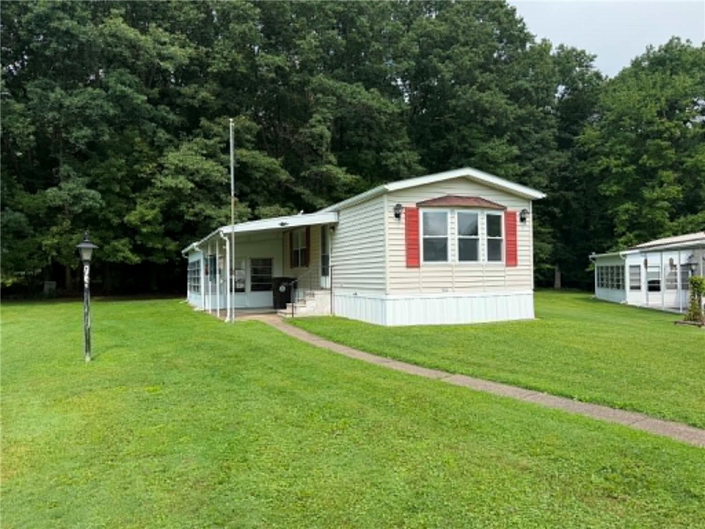 1529 Lee Ln — photo 1