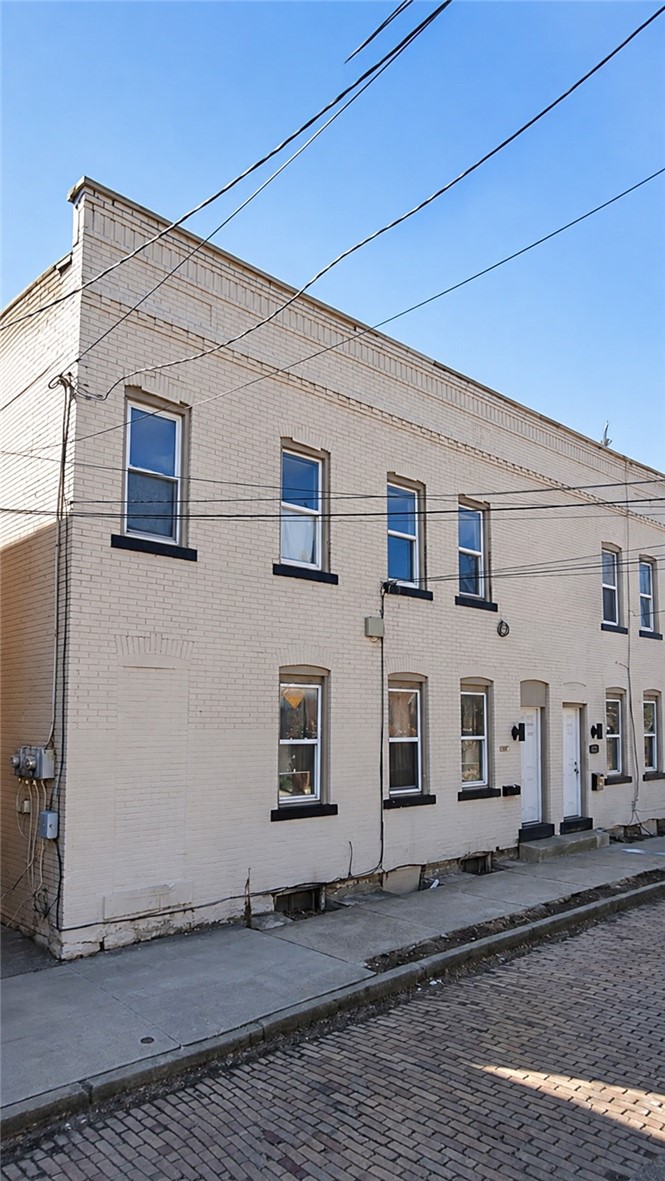 119-121 Shingiss Street — photo 2