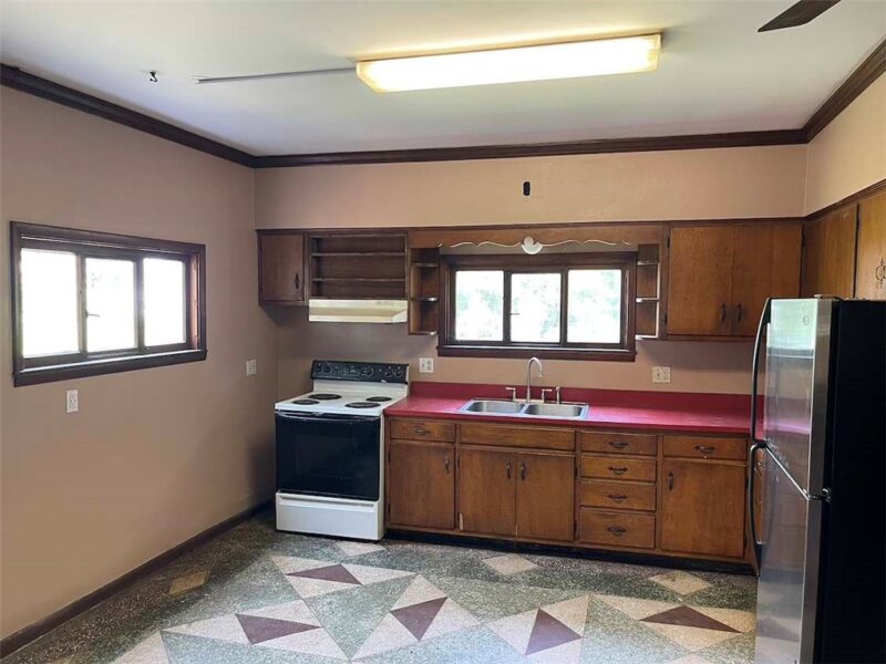 306 CLEAR STREET — photo 5