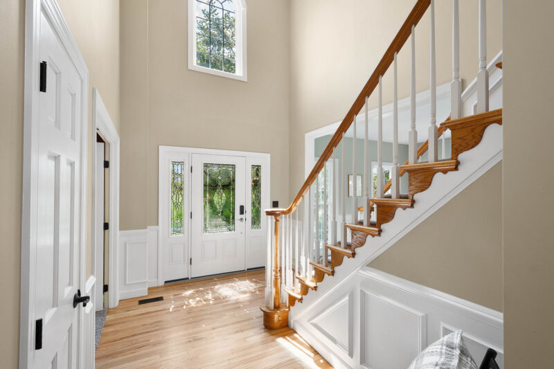 2025 Ridge Road — photo 4