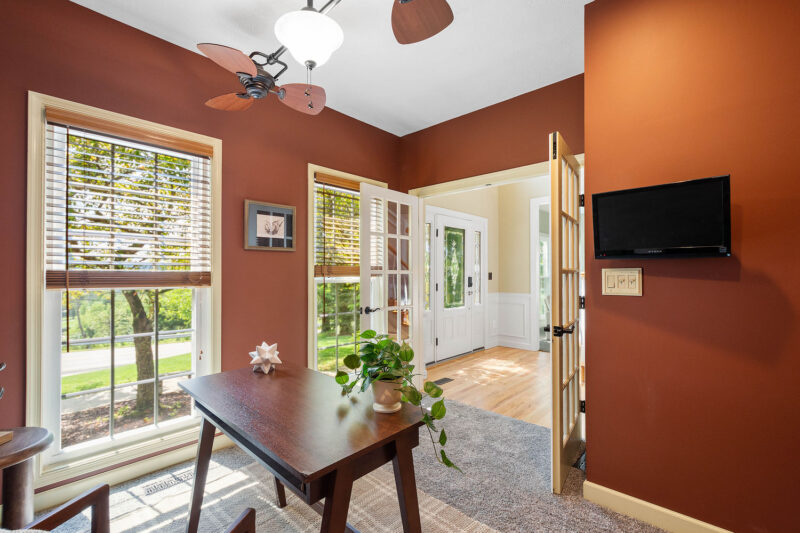 2025 Ridge Road — photo 6