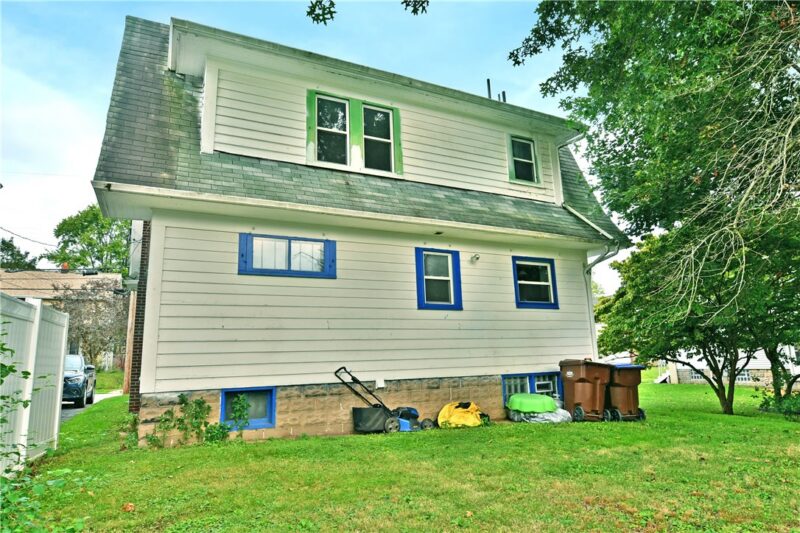 285 Independence Ct — photo 4