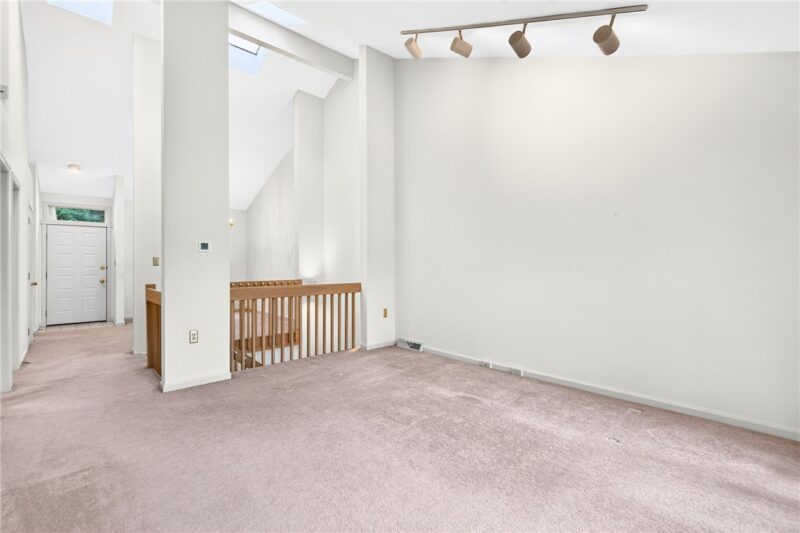 313 Vista Drive — photo 6