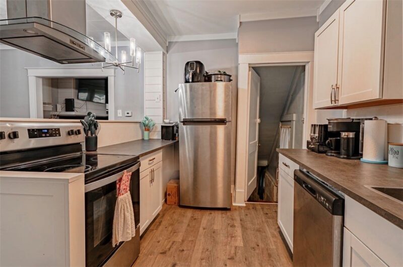 927 Roup Avenue — photo 7