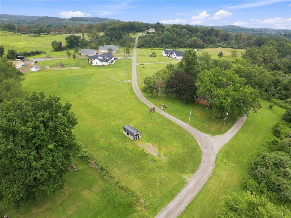 100 Gaston Drive — photo 1