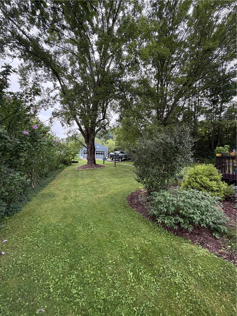 1048 Parkwood Rd — photo 8
